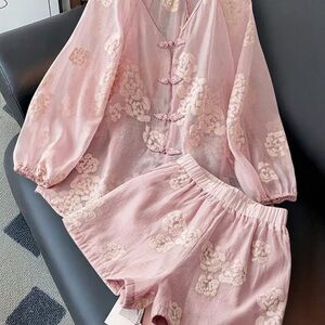 Elegant Pink Floral Women's Sleepwear Set